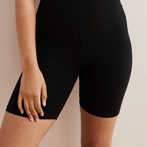 Black bike shorts! 💪🏽